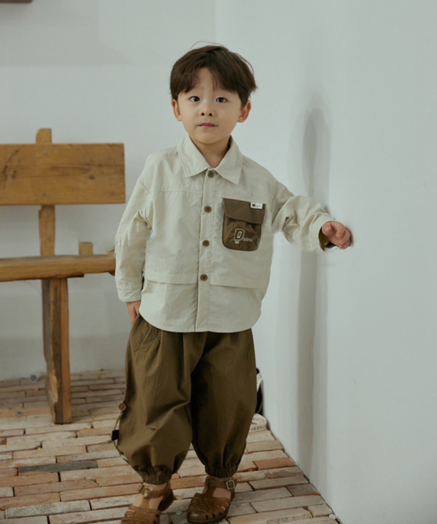 【aimoha-KIDS-】子供服 胸ポケット付きシャツ＋パンツ上下セットアップ